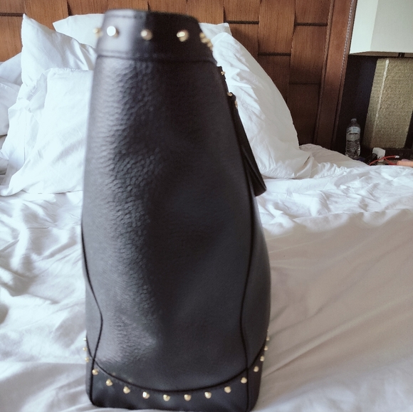 Michael Kors Devon Extra-Large Studded Pebbled Leather Tote Bag Black Purse $558 - Picture 4 of 16